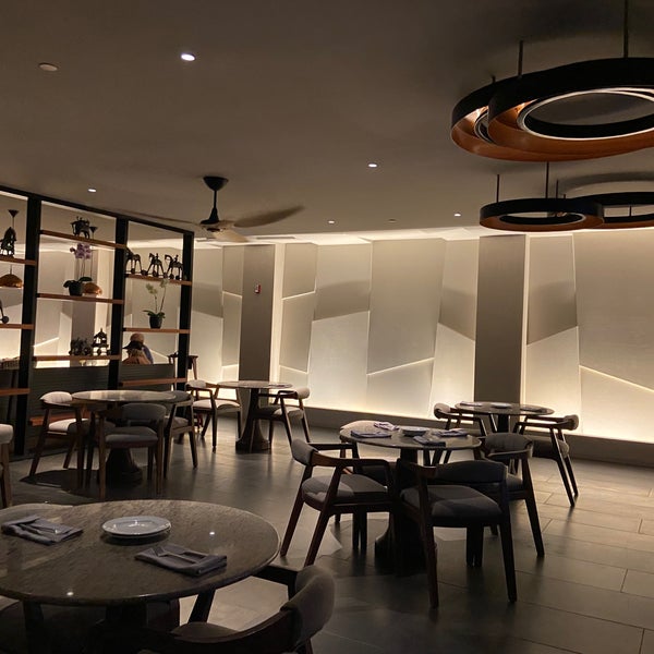 Copper Bar 62100 Mauna Kea Beach Dr