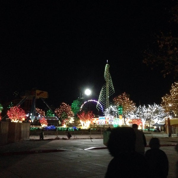 12/7/2013 tarihinde Serena V.ziyaretçi tarafından Cliff&#39;s Amusement Park'de çekilen fotoğraf