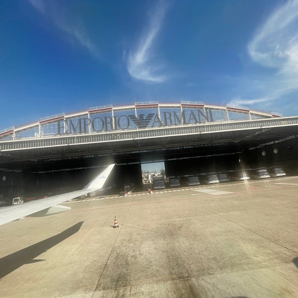 รูปภาพถ่ายที่ Aeroporto di Milano Linate (LIN) โดย Mike W. เมื่อ 4/6/2024