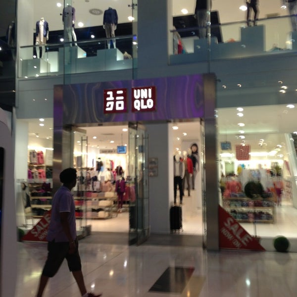 uniqlo westfields