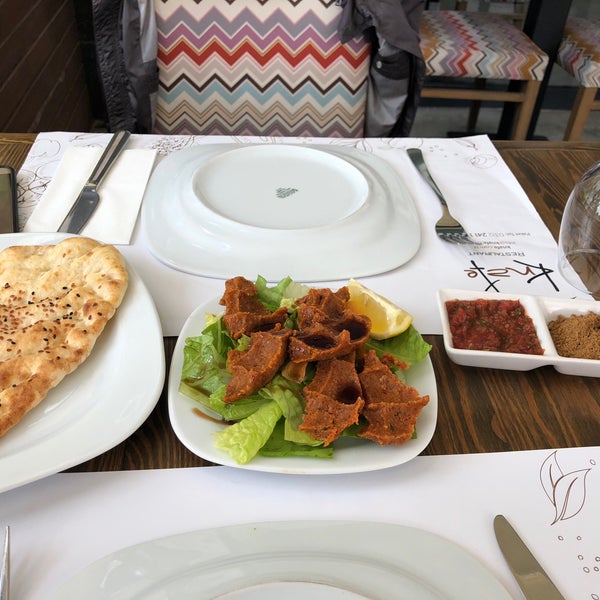 Foto diambil di Knafe Restaurant oleh Rüya pada 5/10/2018