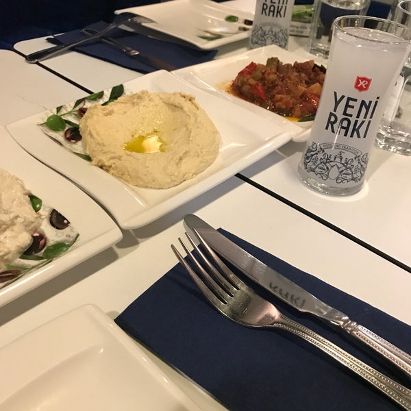 Photo prise au Kilikya Turkish Cuisine par Özden le12/31/2017