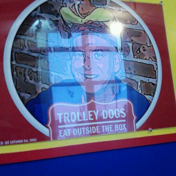 Photo prise au Trolley Dogs par Andrew A. le2/13/2014
