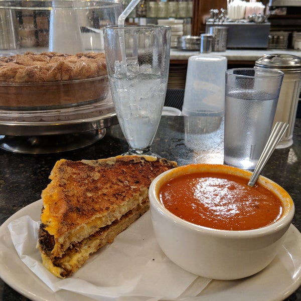 Photo taken at Brooklyn Farmacy &amp; Soda Fountain by Vinay D. on 7/8/2018