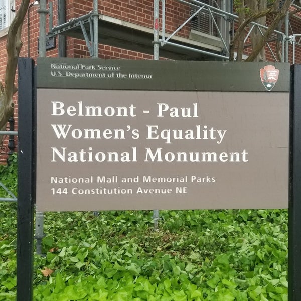 Foto diambil di Belmont-Paul Women&#39;s Equality National Monument oleh Dustan D. pada 4/26/2019
