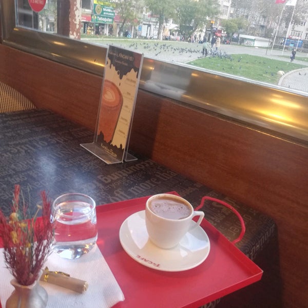 11/22/2021 tarihinde Mesut A.ziyaretçi tarafından T-Cafe &amp; Restaurant'de çekilen fotoğraf