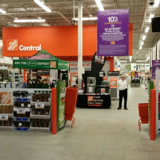 Photos at The Home Depot Richmond Hill, ON