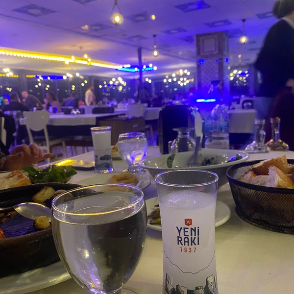 Foto diambil di Cemil Baba Balık Restaurant oleh Prenses👸🏼 Çiğdem Y. pada 2/13/2024