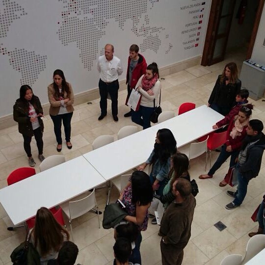 Foto diambil di Universidad Europea de Canarias oleh Eva F. pada 3/29/2014