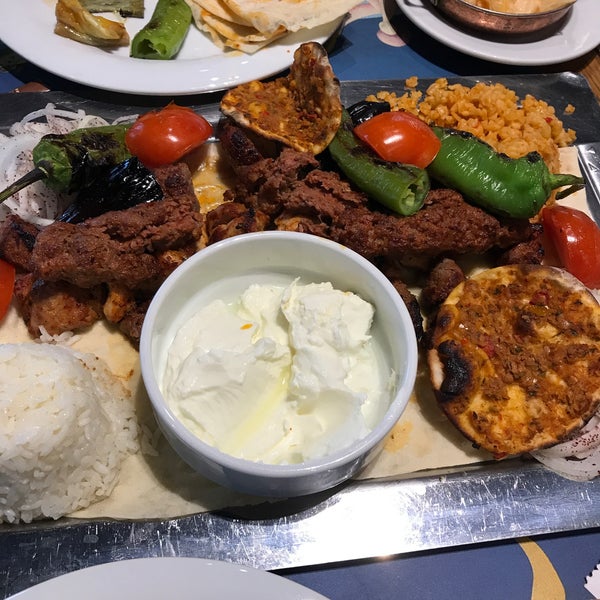 Foto tirada no(a) Aktaşlar Pide Restaurant por ➡️TuNay T. em 4/9/2021