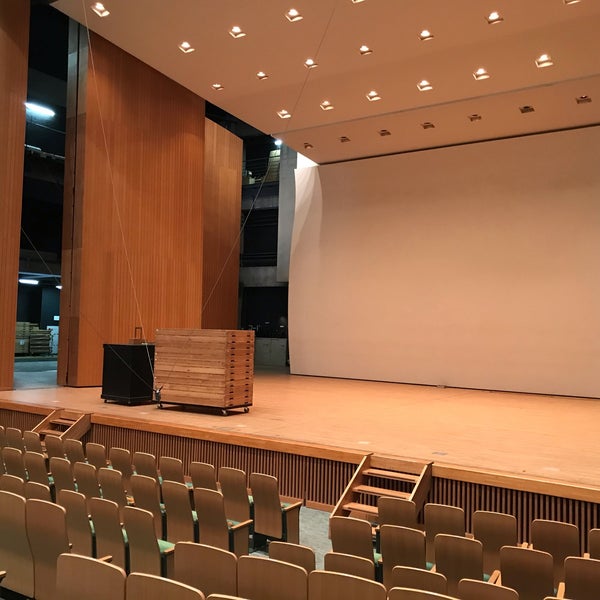 川崎市 多摩市民館 多摩区 480 Ziyaretcidan 1 Tavsiye Da Fotograflar