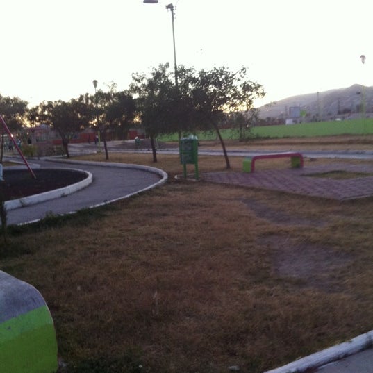 Parque de Las Torres de Agua Las Americas Ecatepec, México