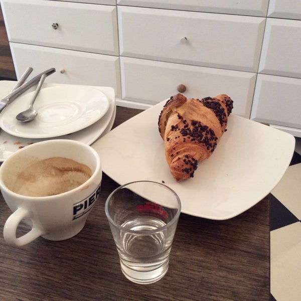 There is still a special with "free croissant",but girls were really confused) still, it's a nice spot for breakfast.Though,panini and other pastries are not baked here, but they are crispy and fresh.