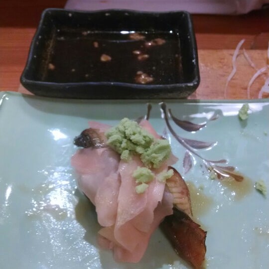 Снимок сделан в Shimo Restaurant пользователем Tetyana S. 3/9/2014
