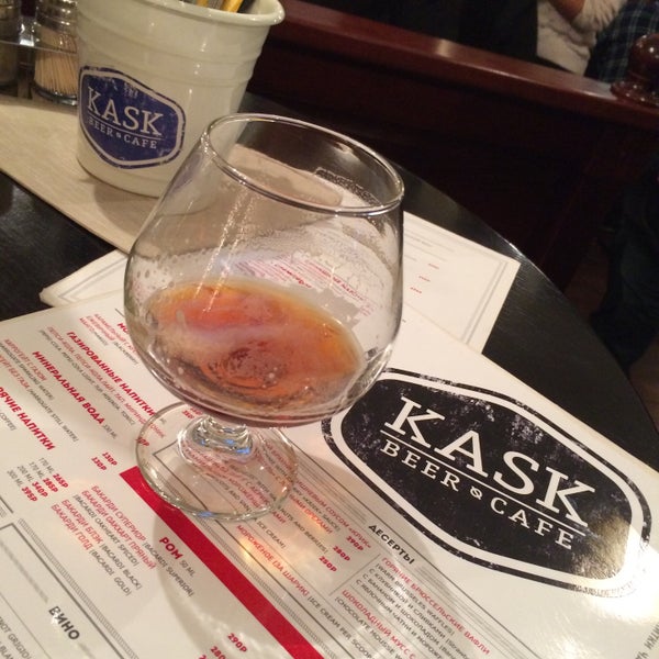 Das Foto wurde bei Kask Beer Cafe von Dashka B. am 10/23/2015 aufgenommen