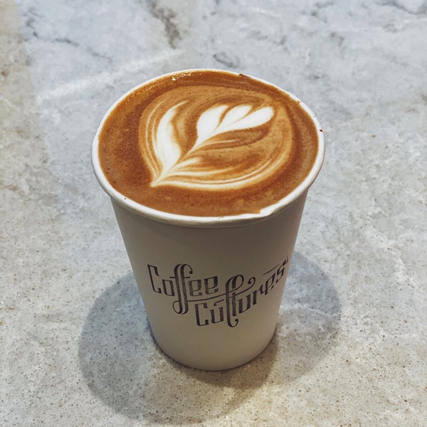 12/9/2019 tarihinde Julian X.ziyaretçi tarafından Coffee Cultures'de çekilen fotoğraf