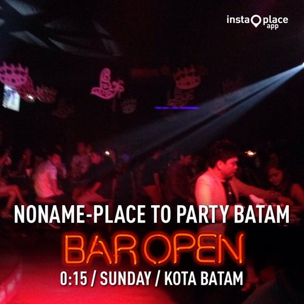 Photo taken at Noname-Place To Party Batam by Rudy P. on 10/19/2013