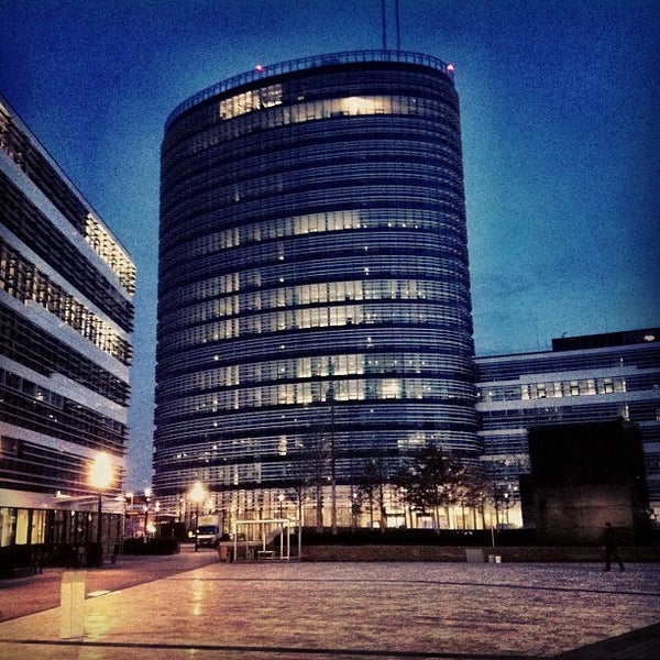 Vodafone Campus Heerdt FerdinandBraunPlatz 1
