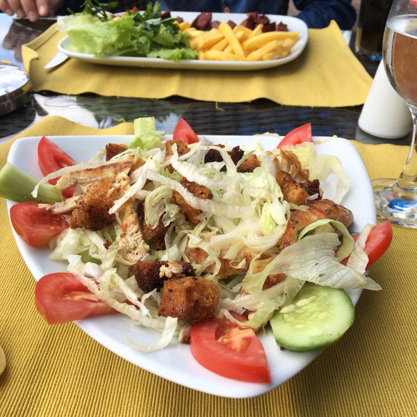 รูปภาพถ่ายที่ Mints Hotel &amp; Restaurant โดย Şşyklş เมื่อ 10/9/2016