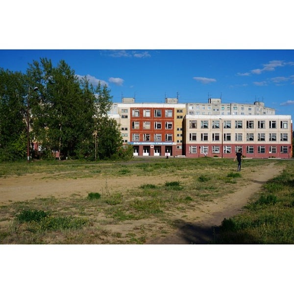 школа 2025 5. 3 школа муравленко. школа 5 учимся дома. детская художественная школа кумертау. школа 5 курган фото.