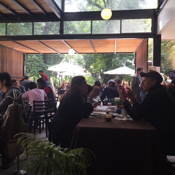 Foto scattata a Aurelia Café Restaurante da Bianca J. il 7/30/2016