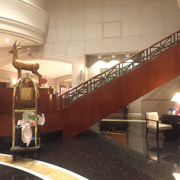 Photo taken at JW Marriott Hotel Dubai by Muzna A. on 10/29/2016