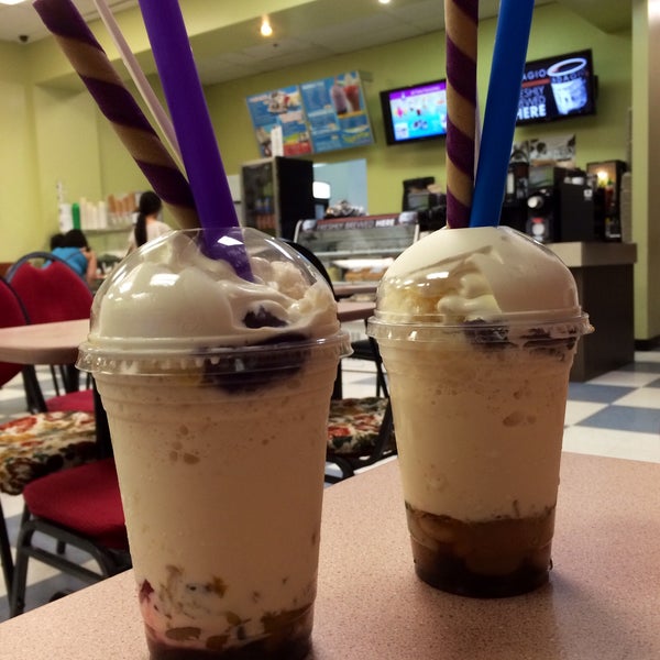 The Supreme IceCream Shoppe Dessert Shop in The Maples