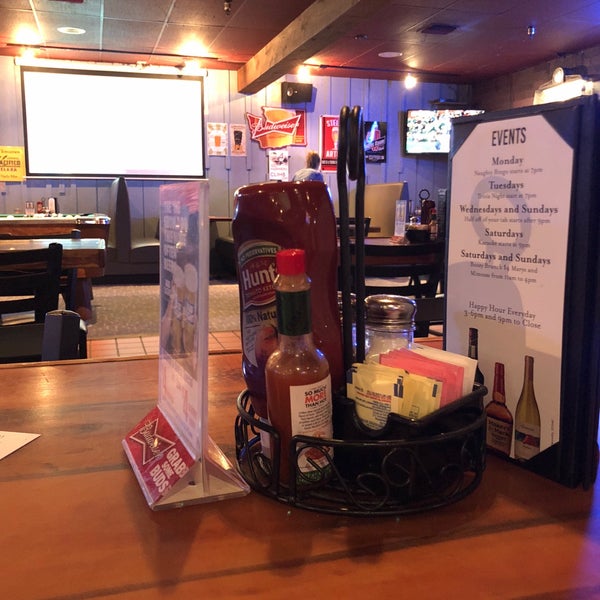 Daman's Bar & Grill Dive Bar in Overlake