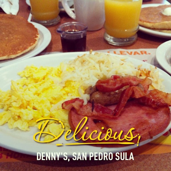 Photo taken at Denny&#39;s by Jorge T. on 4/20/2013