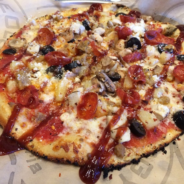 Photos At Pieology Pizzeria Gateway Courtyard Fairfield Ca