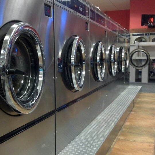 Photos at World's Largest Laundromat 15 tips