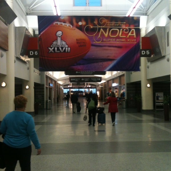 Photo taken at Louis Armstrong New Orleans International Airport (MSY) by Christine L. on 1/14/2013
