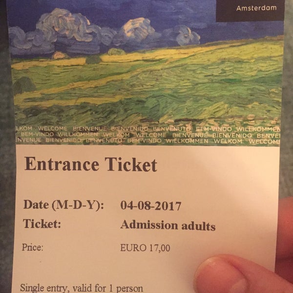 Photo taken at Van Gogh Museum by Özlem K. on 4/8/2017