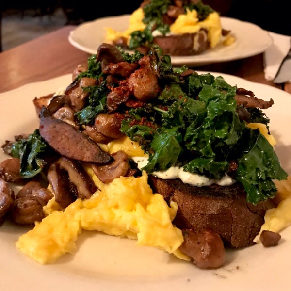 The mushroom toast is phenomenal a combination of soft eggs, velvety ricotta and flavorful mushrooms. Don’t miss it!