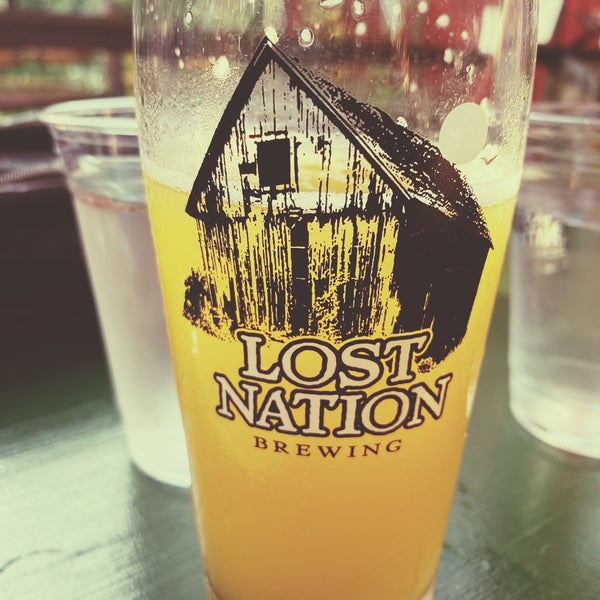 8/8/2020 tarihinde Randi M.ziyaretçi tarafından Lost Nation Brewing'de çekilen fotoğraf