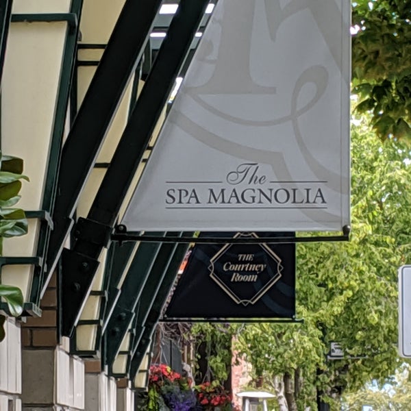 Photo taken at The Magnolia Hotel &amp; Spa by Mike P. on 7/11/2019