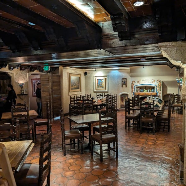 4/27/2024 tarihinde Mike P.ziyaretçi tarafından Mi Casa Mexican Restaurant &amp; Cantina'de çekilen fotoğraf