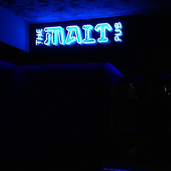Foto tomada en The Malt Pub  por Alphan A. el 5/10/2013