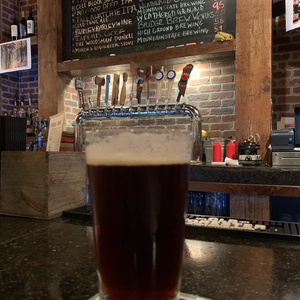 Photo taken at Iron Horse Tavern by ᴡ W. on 11/27/2019