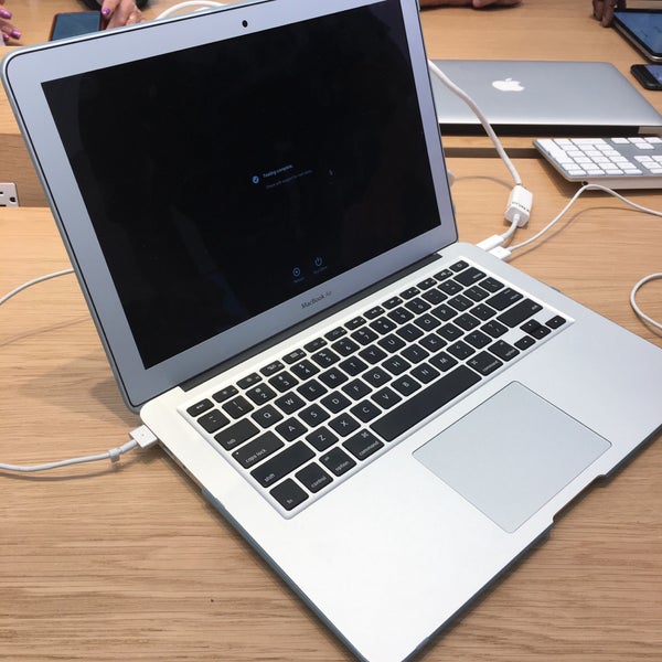 Apple Orland Square Mall - Foursquare