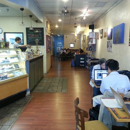Photo taken at New World Coffee House by Martin B. on 12/2/2012