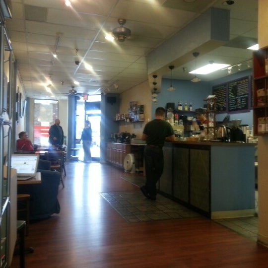 10/27/2012にMartin B.がNew World Coffee Houseで撮った写真