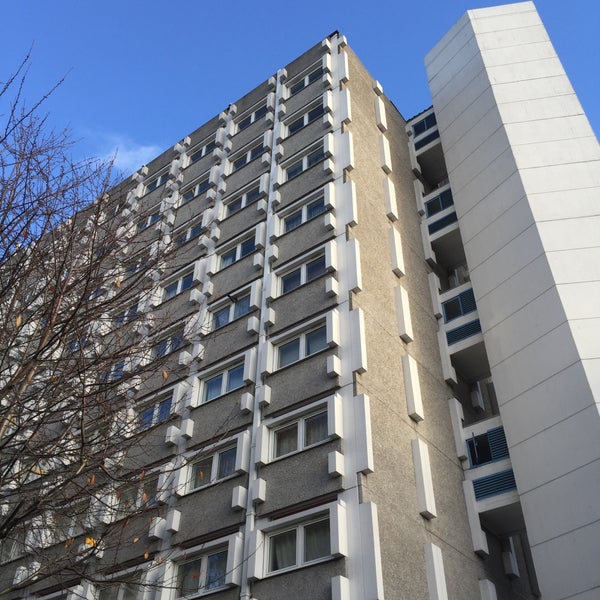 Лето здание белое. Кипр недвижимость. Residential buildings. Rise estate. Rise estate.
