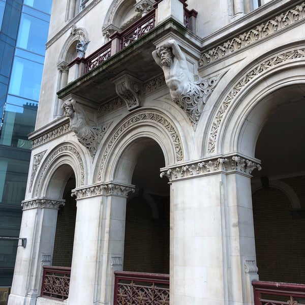 Holborn Viaduct Road in City of London
