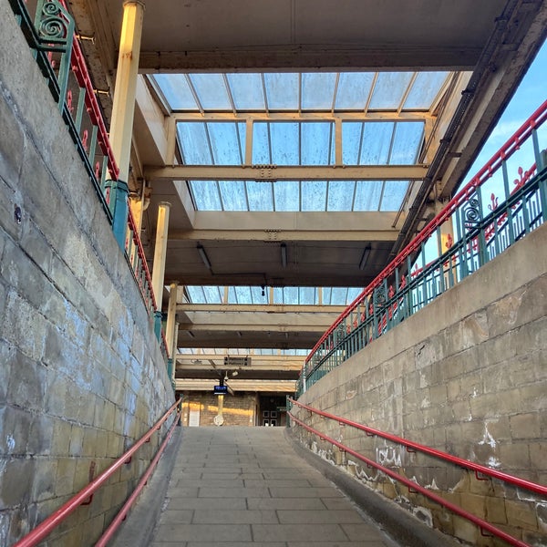 Carnforth Railway Station (CNF) Rail Station in Carnforth