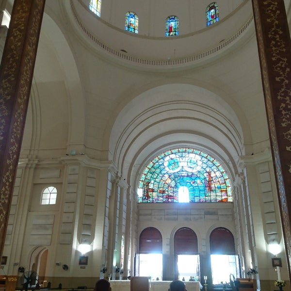 Снимок сделан в Basílica de la Virgen de Caacupé пользователем Paola S. 5/14/2018