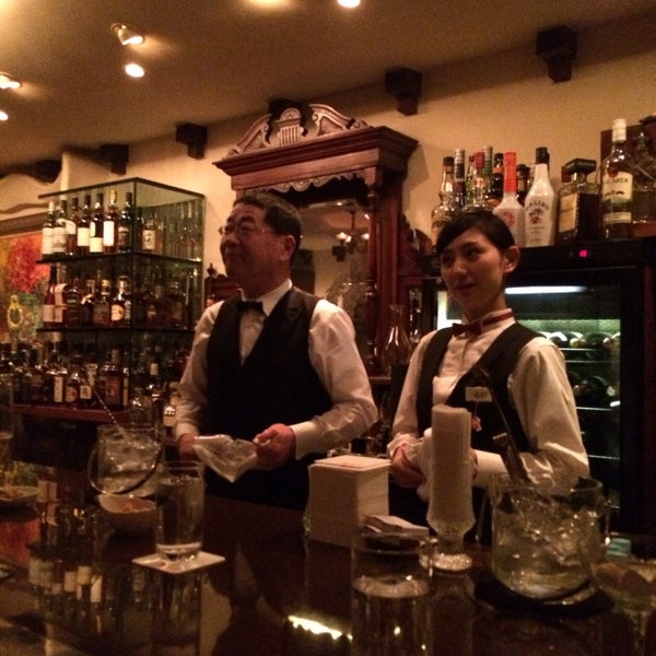 クラブ麻衣子 銀座のナイトクラブ クラブ麻衣子 銀座のナイトクラブ