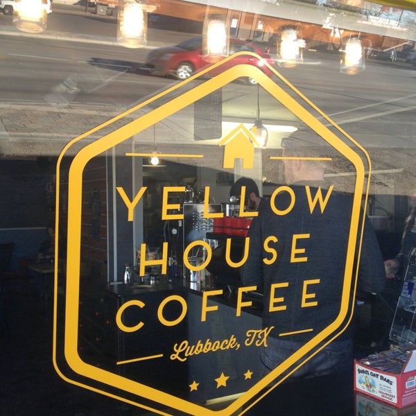 12/28/2013에 Michael Aaron B.님이 Yellow House Coffee에서 찍은 사진