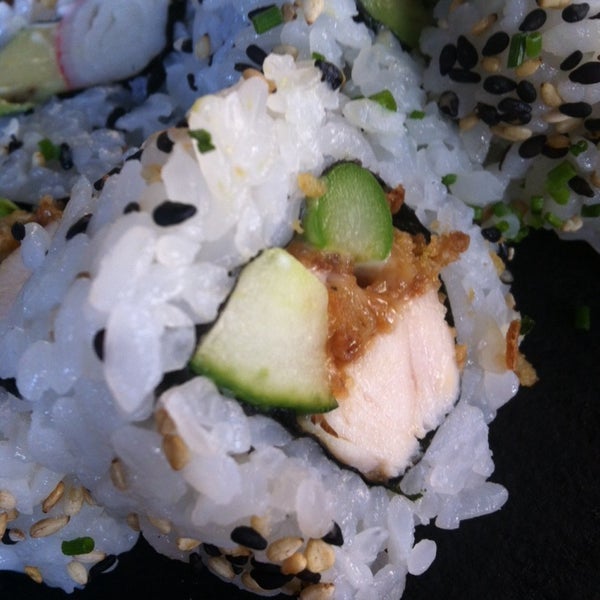 Photo taken at Sushi&#39;n&#39;Roll by Harri M. on 7/25/2014
