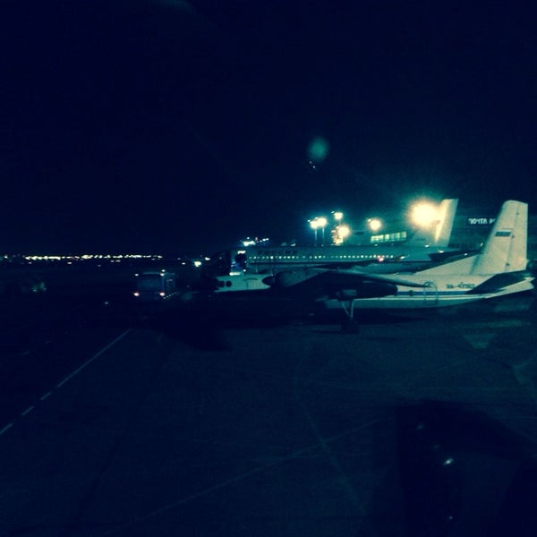 Сухой суперджет 100 северсталь. Мурманск самолет. Аэропорт апатиты. Самолёт северсталь череповец. S7 апатиты.